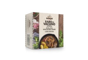 A la botiga de productes de proximitat El Rebost pots trobar cua de toro